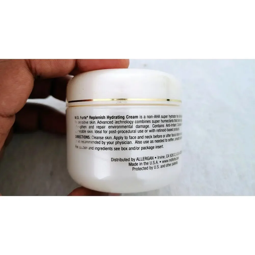 MD Forte Replenish Hydrating Cream Glycolic Free 2 oz.